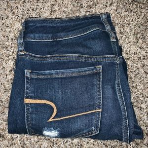 American Eagle Distressed Crop Jeggings